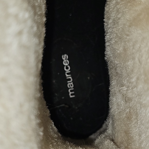 Fuzzy Duck Boots - Picture 4 of 6